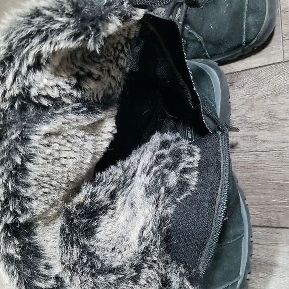 Skechers Women's Lace Up Side Zipper Faux Fur Leather Winter Boots - Picture 6 of 8